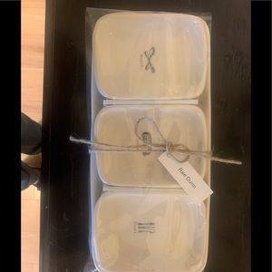 Rae Dunn 4 piece Snack Trays